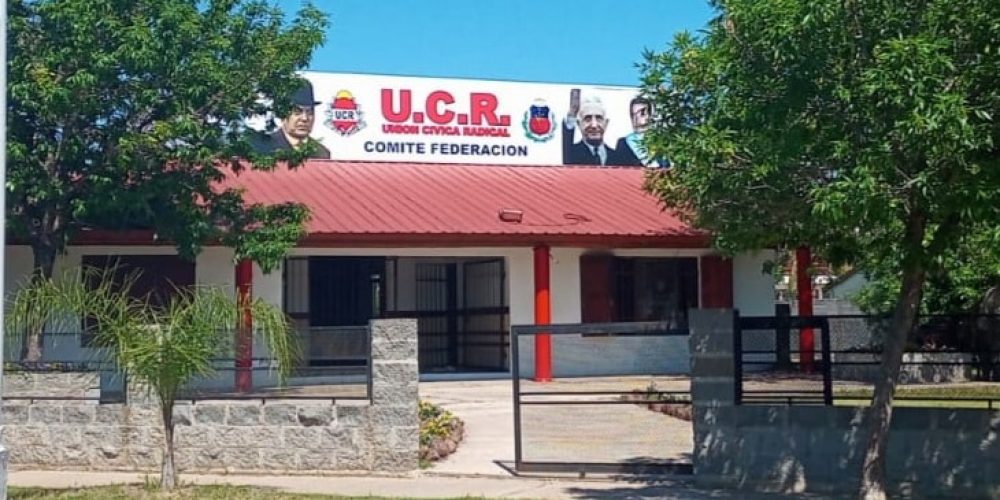 Cena Show en el Comité de la UCR