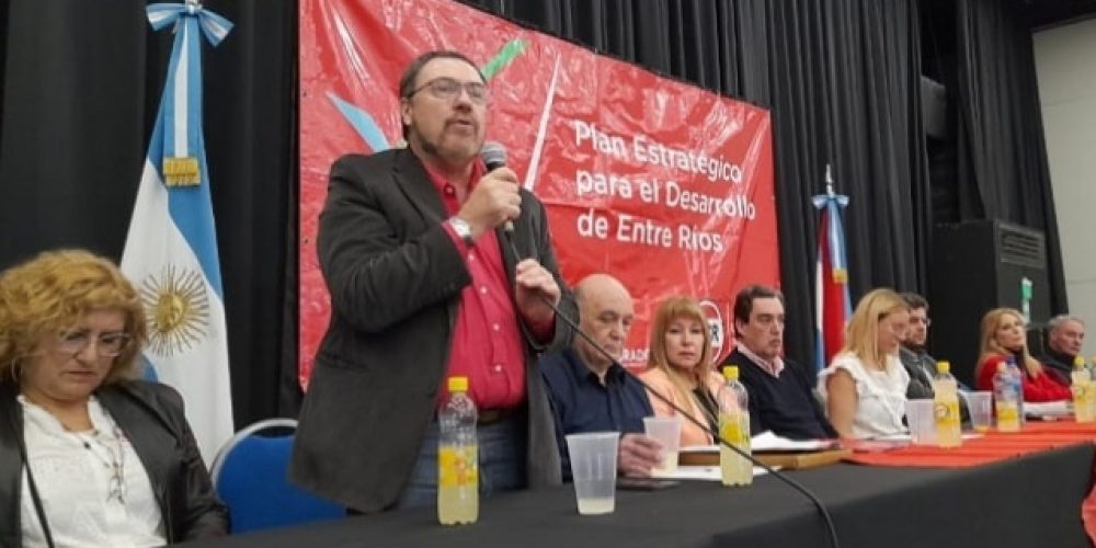 Se encuentra en su etapa final el Plan para el Desarrollo de Entre Ríos elaborado por el Radicalismo