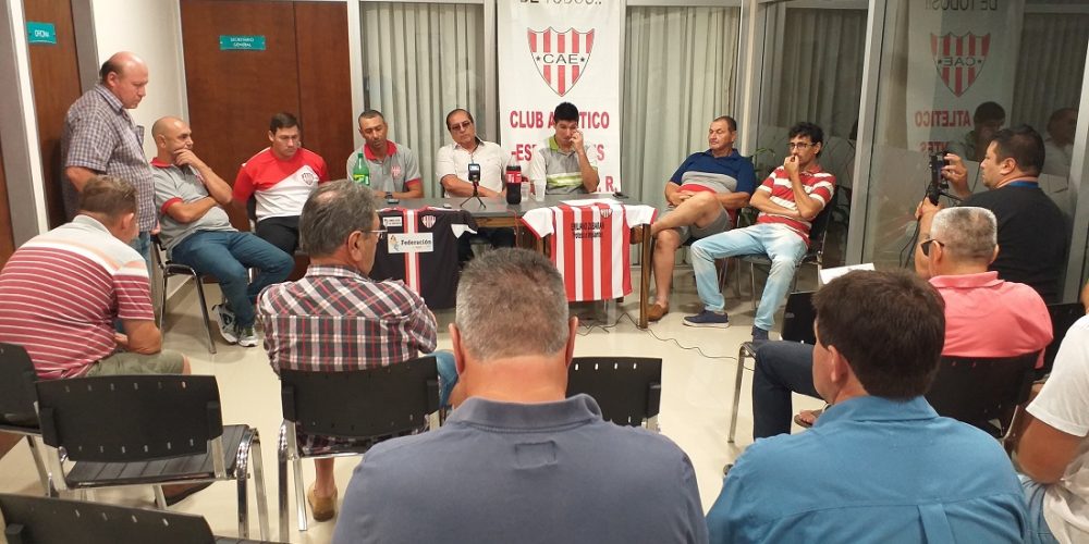 Estudiantes se presentó en conferencia de prensa