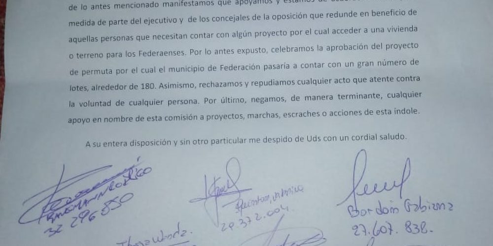 Vecinos que integran la comisión de los “80 lotes” hacen saber…