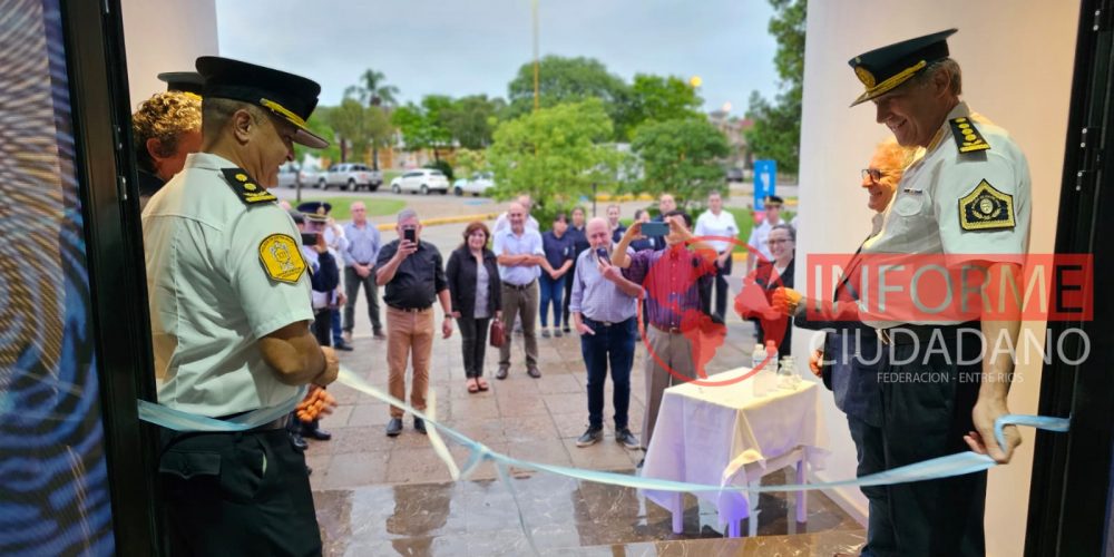 El Jefe de Policía Luis Pereyra inauguró obras en Comisaría Tercera y Jefatura Departamental de Federación