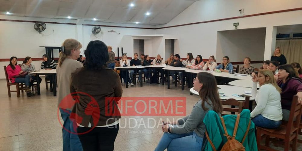 Comenzó el Curso de Lengua de Señas dirigido al personal del hospital