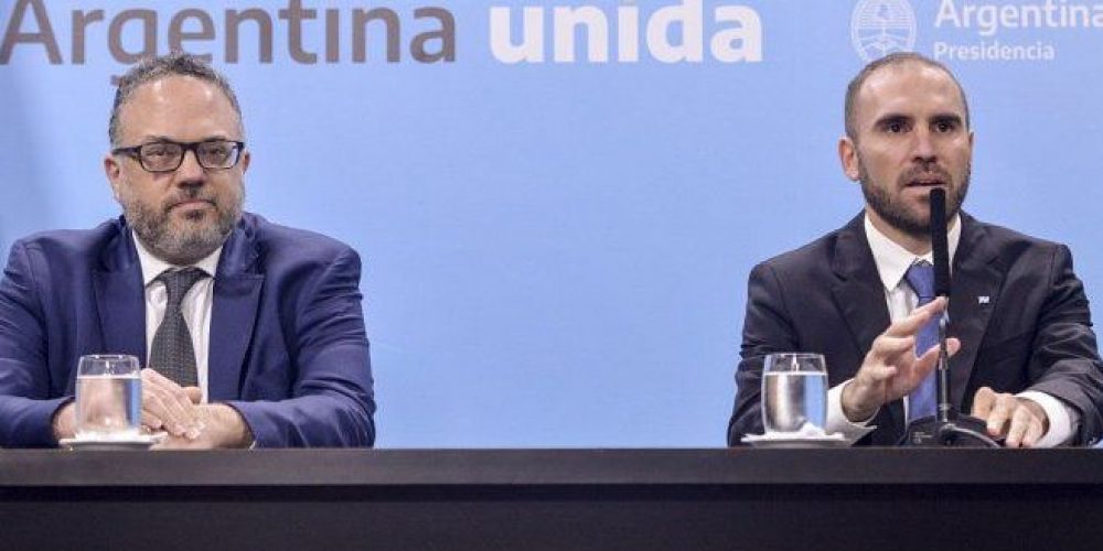 El Gobierno anunció que en octubre bajarán las retenciones a la soja del 33% al 30%