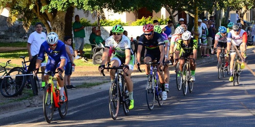 Este domingo se corre el Ciclismo Nocturno en Circuito de Playa Baly