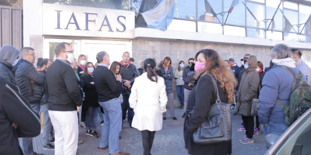 Trabajadores fueron a la Justicia por los descuentos del Iafas