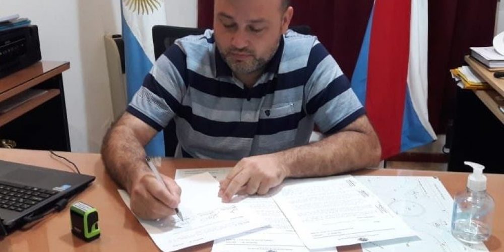 Intendente entrerriano redujo un 30% su salario y recortó el de sus funcionarios