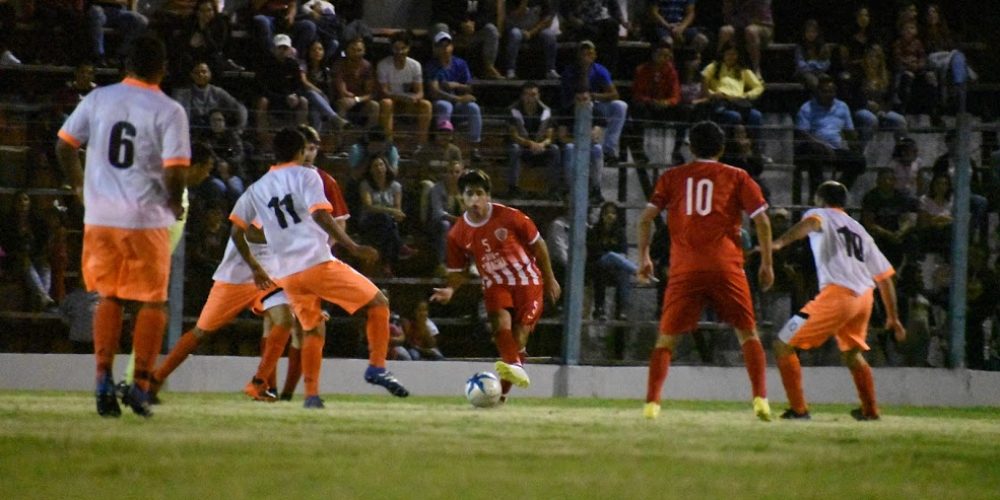 ¿Vuelve el fútbol?  Jugar un torneo corto amplía las posibilidades