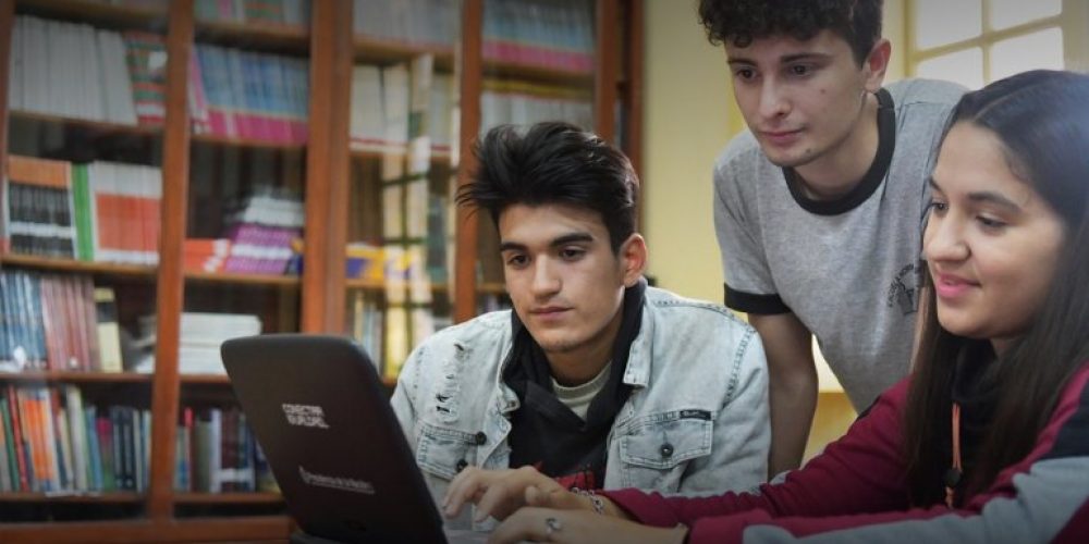 Abren inscripciones online para becas secundarias en Entre Ríos