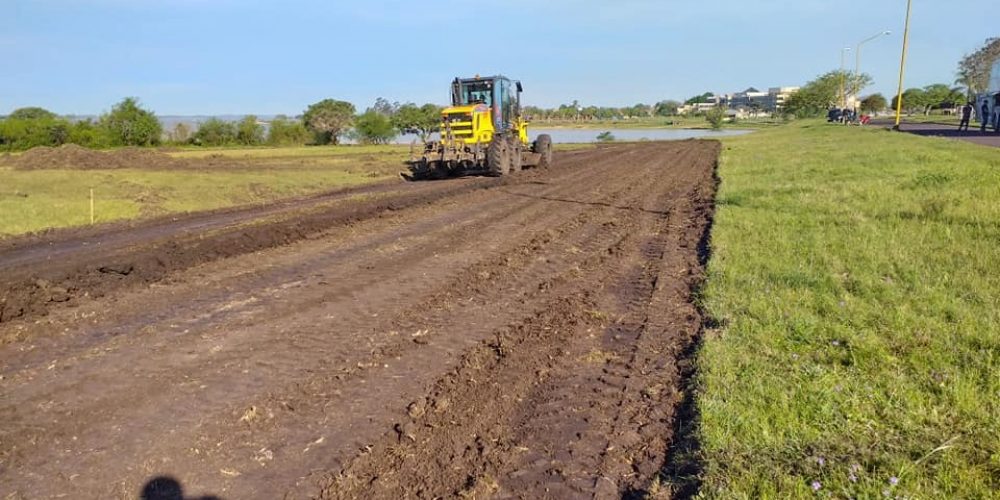 Federación: Se comenzó con el marcado de la pista de ciclismo. Una infraestructura deportiva muy necesaria