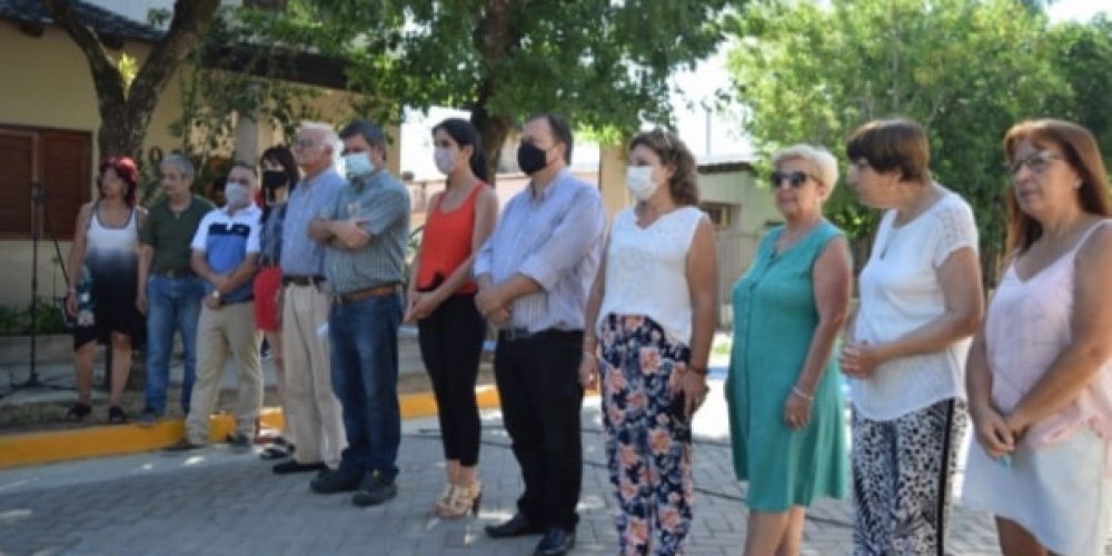 Se inauguró el pavimento articulado de calle Florida, entre Pancho Ramírez y Alberdi