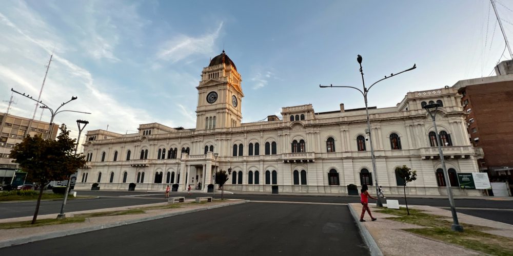 Inicia este viernes el cronograma de pago de salarios de noviembre, con aumento