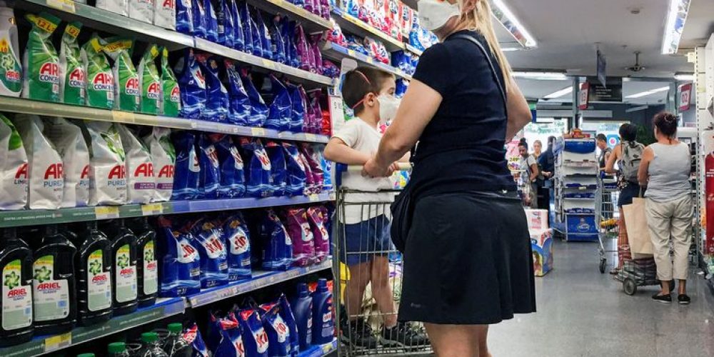 La inflación de agosto fue de 2,7% y acumula un 40,7% en los últimos 12 meses