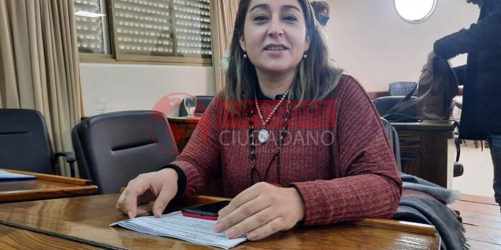 “Tengo aspiraciones política y tengo un trabajo que me avala” afirmó María Tinte