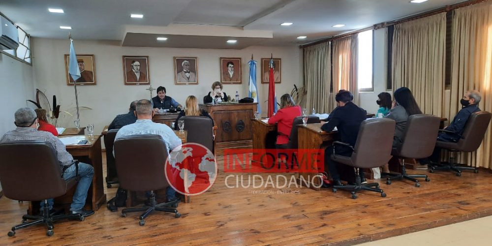 Federación: Venta de lotes en manzana de  zona termal