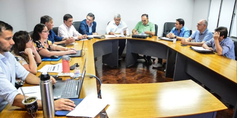 Senadores trabajan en la redacción final del proyecto para crear el Ente Mixto de Turismo provincial