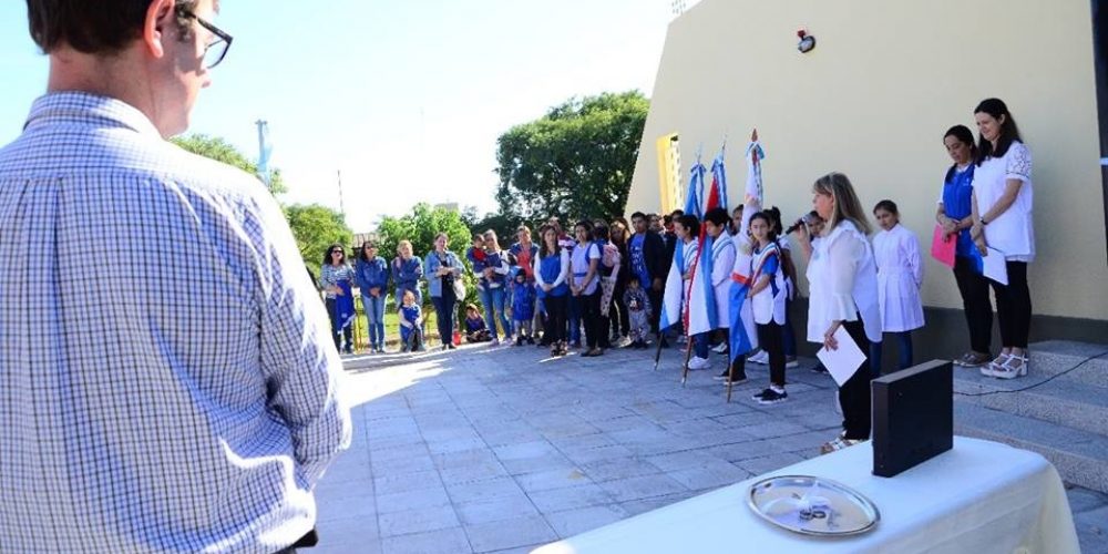 Apertura del ciclo lectivo en el Jardín “Barquito de Papel”.