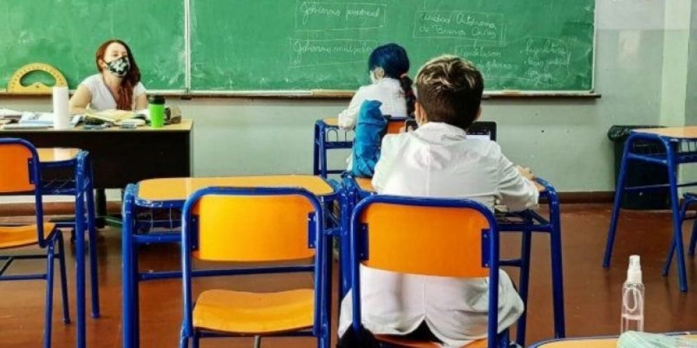 Reinician clases 16 provincias: Qué distritos siguen esta semana de vacaciones