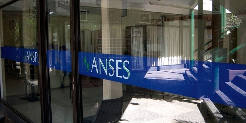 Quiénes cobran este miércoles jubilaciones y beneficios de ANSES