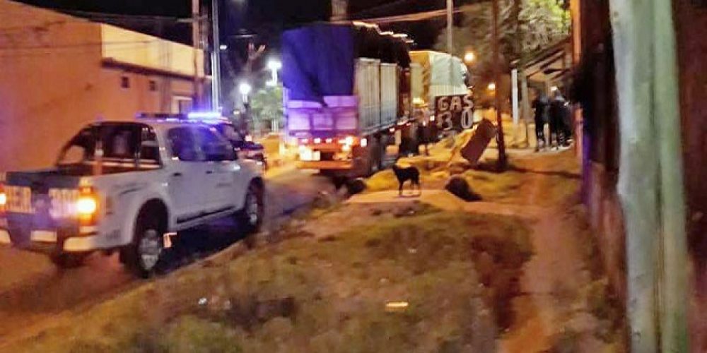 Comerciante golpeó a un agente de tránsito y le quebró la mandíbula