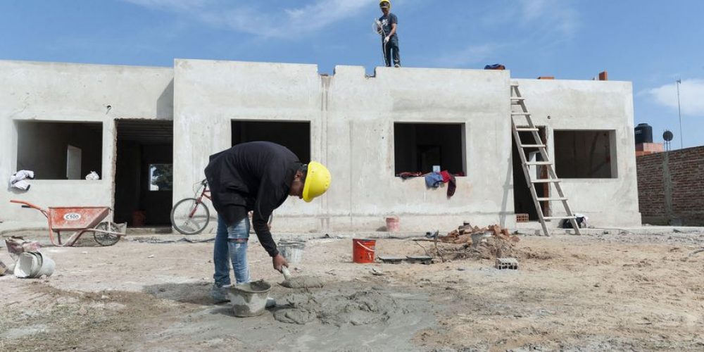 Cuánto cuesta construir una casa económica como las de Procrear