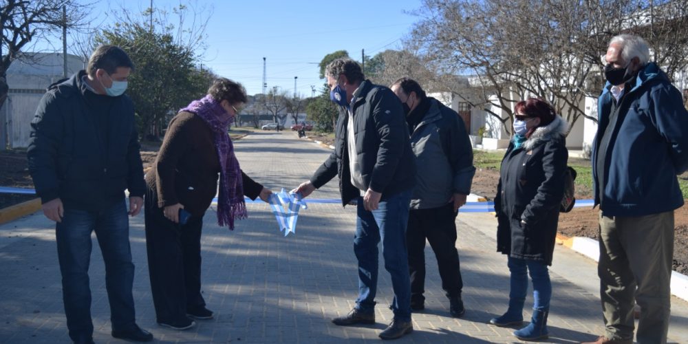 Chajarí: Barrio Vélez tiene nueva obra de adoquinado