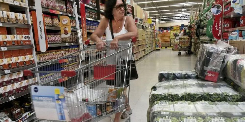 Privados estiman que la inflación fue de 4% en diciembre