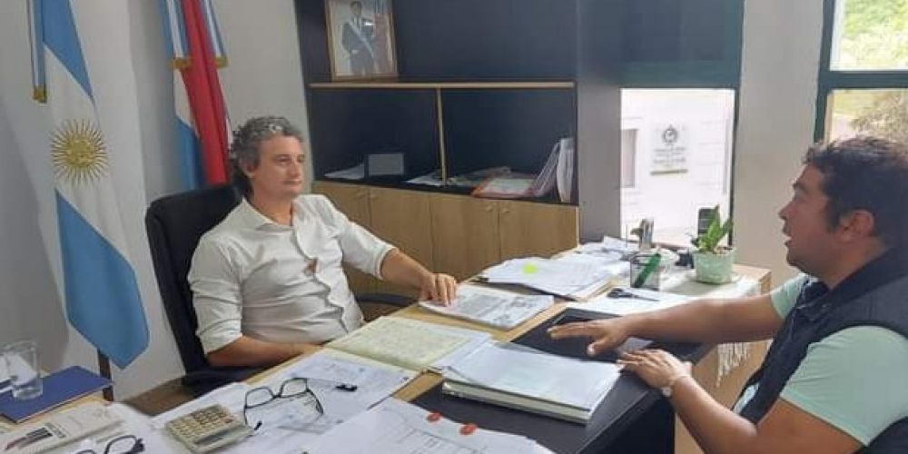 Renuncia de Miguel Cattani a la pre candidatura a Senador Provincial