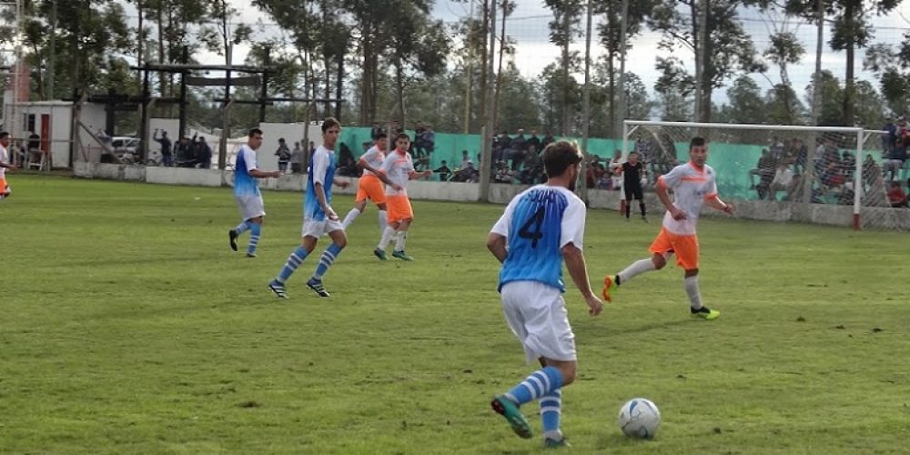 Goleadas de Deportivo Cosmos y Estudiantes