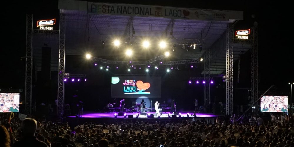 Santa Fe Pilsen estará presente en la Costa del Litoral este verano y comienza en la Fiesta del Lago