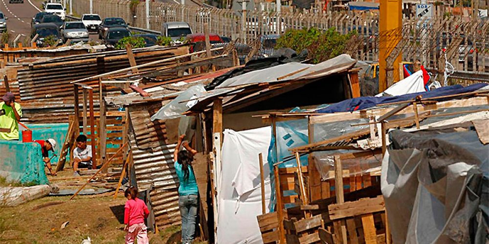 La pobreza llegó al 44,2% y ya afecta a 20,3 millones de personas, según la UCA