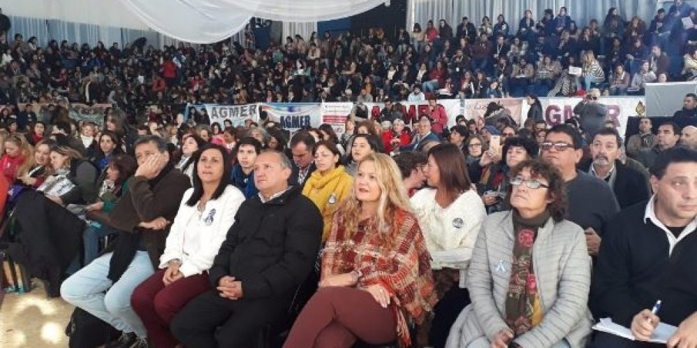 Unos 1500 docentes dieron marco a la apertura del IV Congreso Educativo de Agmer