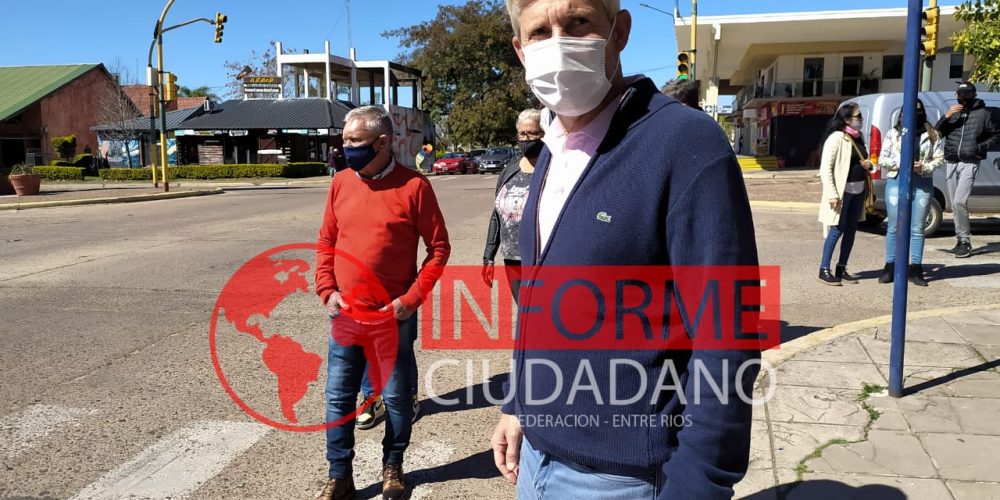 Frigero en Federación: Conversó con vecinos y recorrió empresas