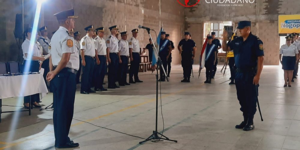 Se realizó el acto por Ascenso de Personal de la Departamental de Policía