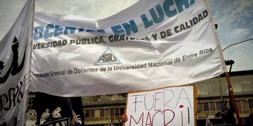 Docentes universitarios definirán este martes medidas de fuerza