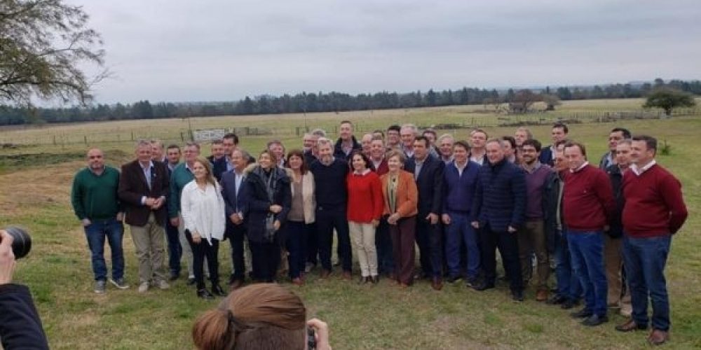 Carlos Cecco participó de la reunión de intendentes con Rogelio Frigerio