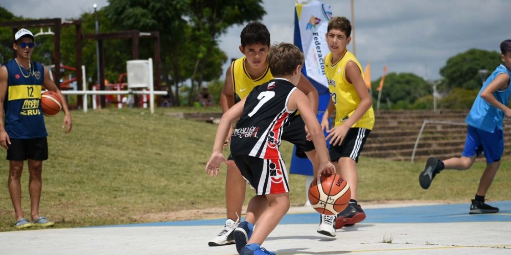 Federación: Gran movida deportiva en los sectores de playas