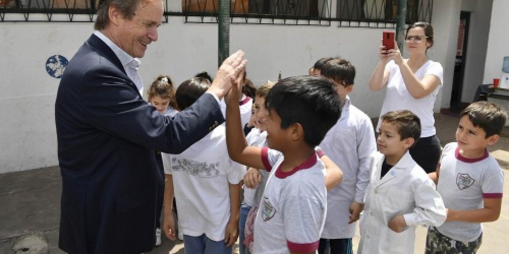 La Provincia ejecutará más de 200 obras en escuelas en el marco del plan vacaciones