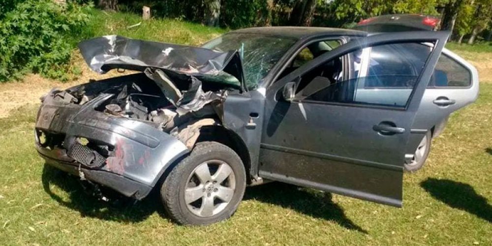 Fuerte choque: embistió a camioneta con acoplado que transportaba combustible