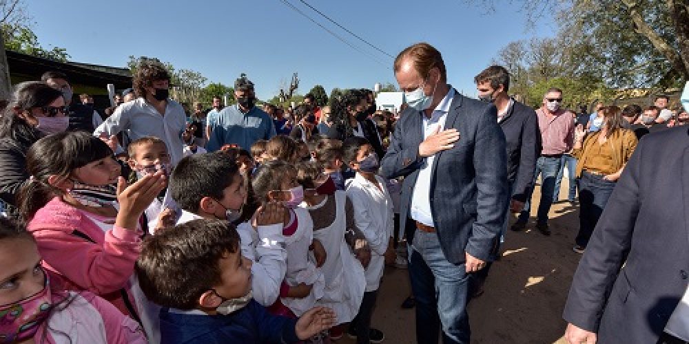 “Nuestro compromiso es y seguirá siendo estar al lado de cada entrerriano”, afirmó Bordet