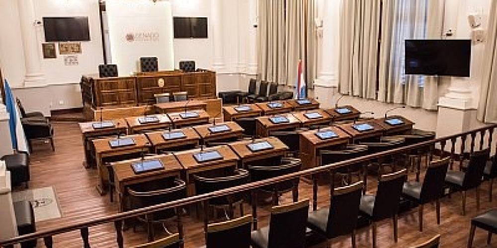 Este lunes juran los nuevos senadores