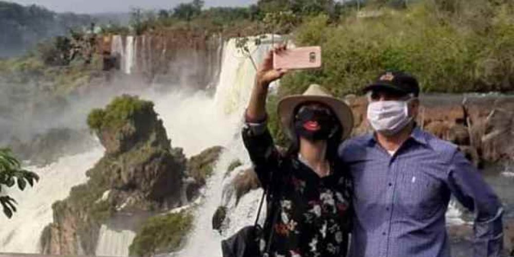 Más de 700 mil turistas se movilizaron por el país durante el fin de semana largo