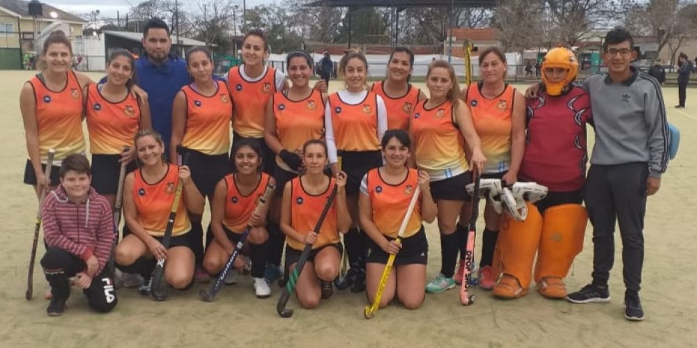 HOCKEY: Juegan América y Almirante