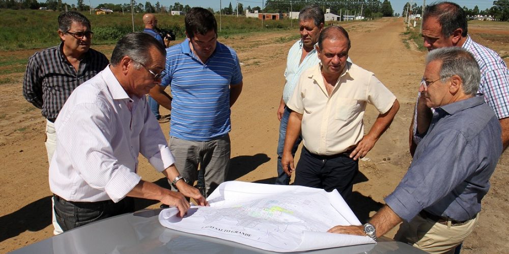 “A nivel provincial no hay absolutamente nada” enfatizó Carlos Cecco